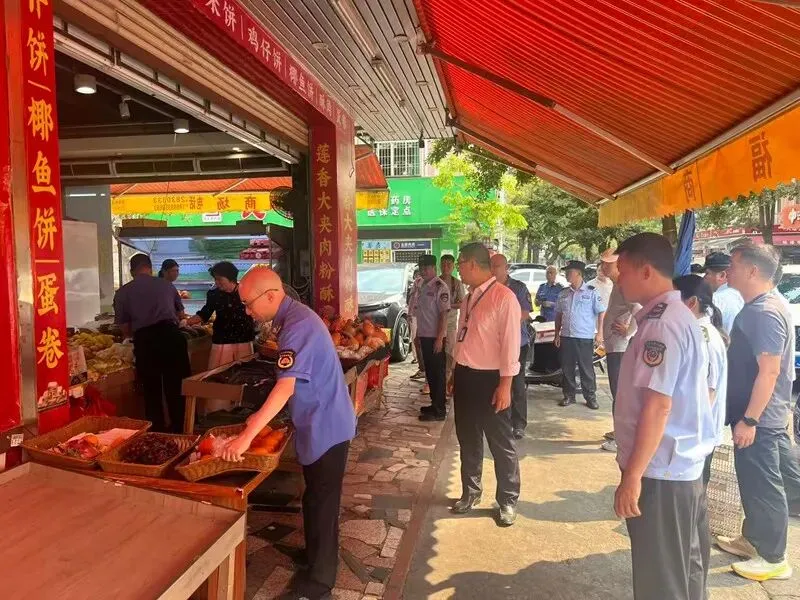 江城区市场监管局:整治与宣传双轮驱动 规范农贸市场管理秩序