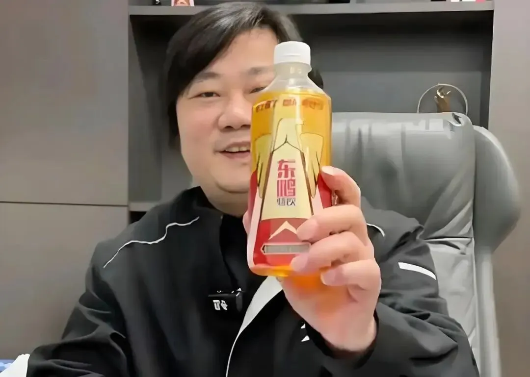 从评论区到赛道顶流,东鹏特饮听劝营销封神