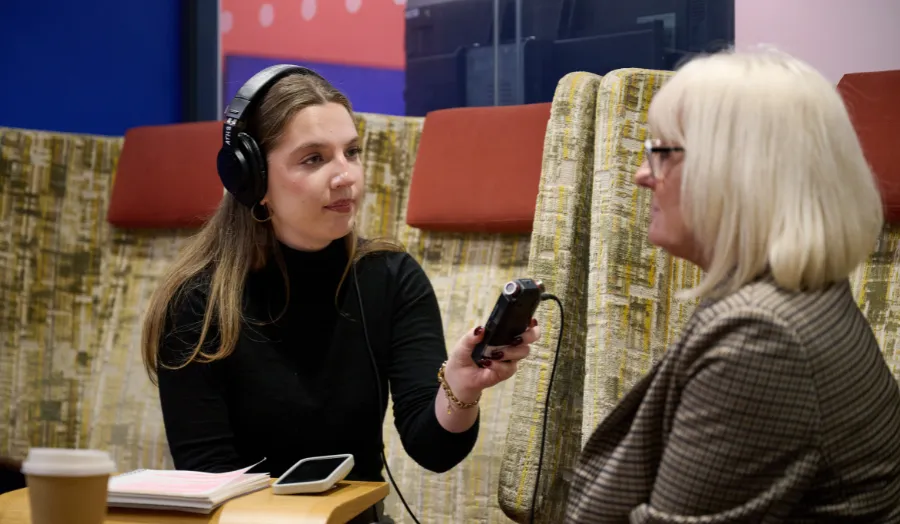 劝退!就业市场严重饱和的几大专业,英国留学选了它,毕业即失业!