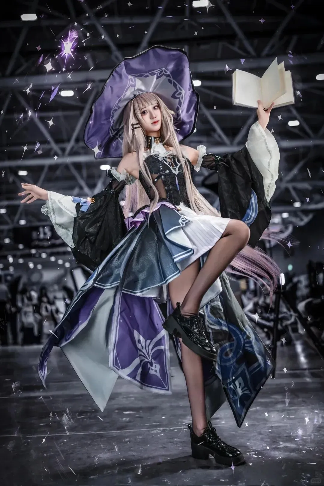 二次元服装市场规模破 5000 亿,版权与质量亟待规范