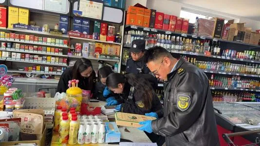 闻令即动,从严排查——久治县市场监督管理局扎实推进边销茶安全专项整治