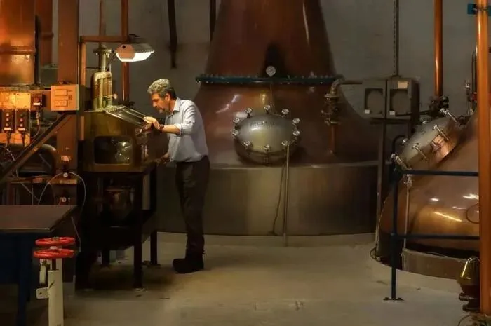 川普发疯,欧美市场变天!3000多的美国烈酒「波本威士忌」,今天100多拿下!