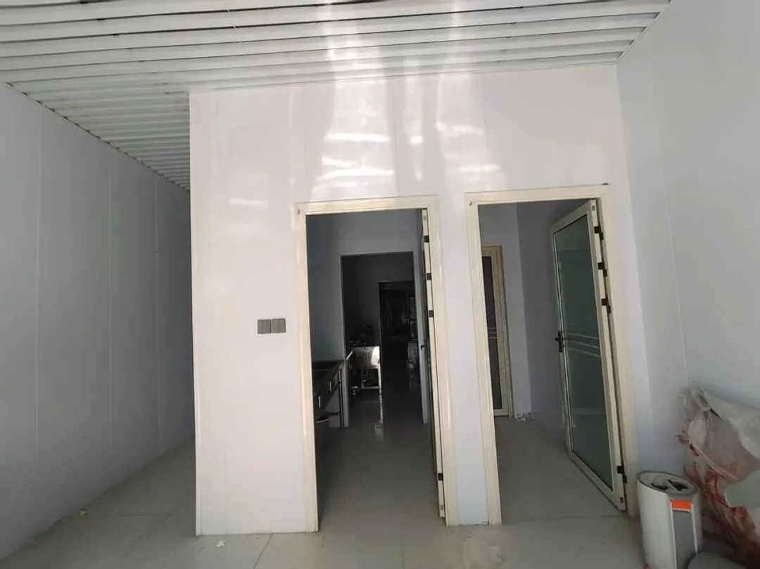 国兴农贸市场商铺转让,(可空转)