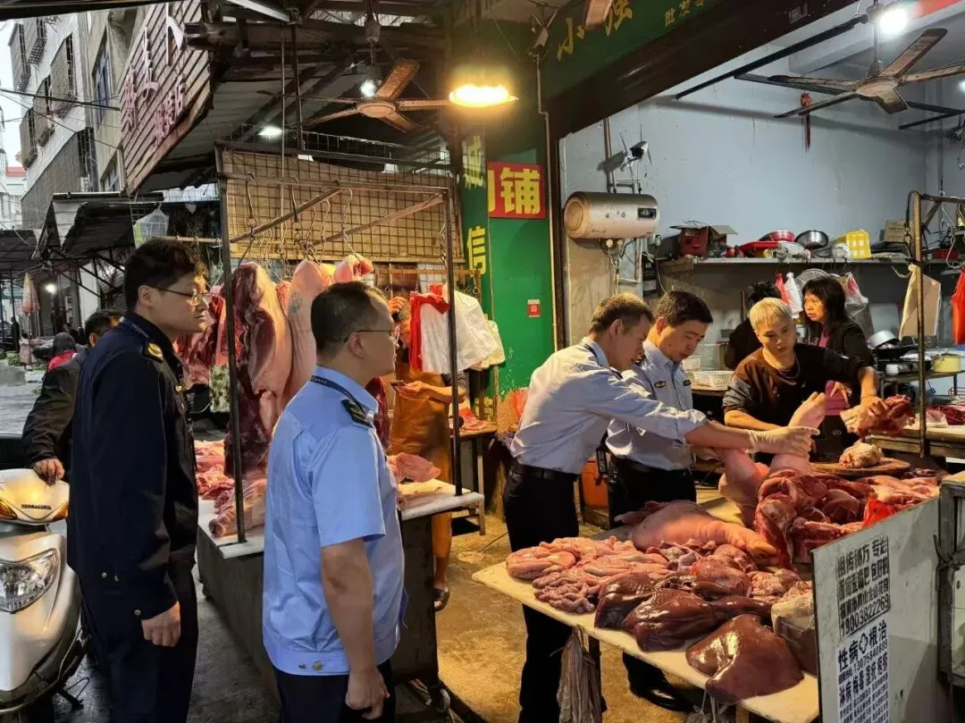 【关注】福清市市场监管局“错时执法”直击肉类安全痛点