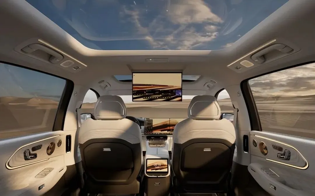 极氪大车来了,豪华市场要热闹了