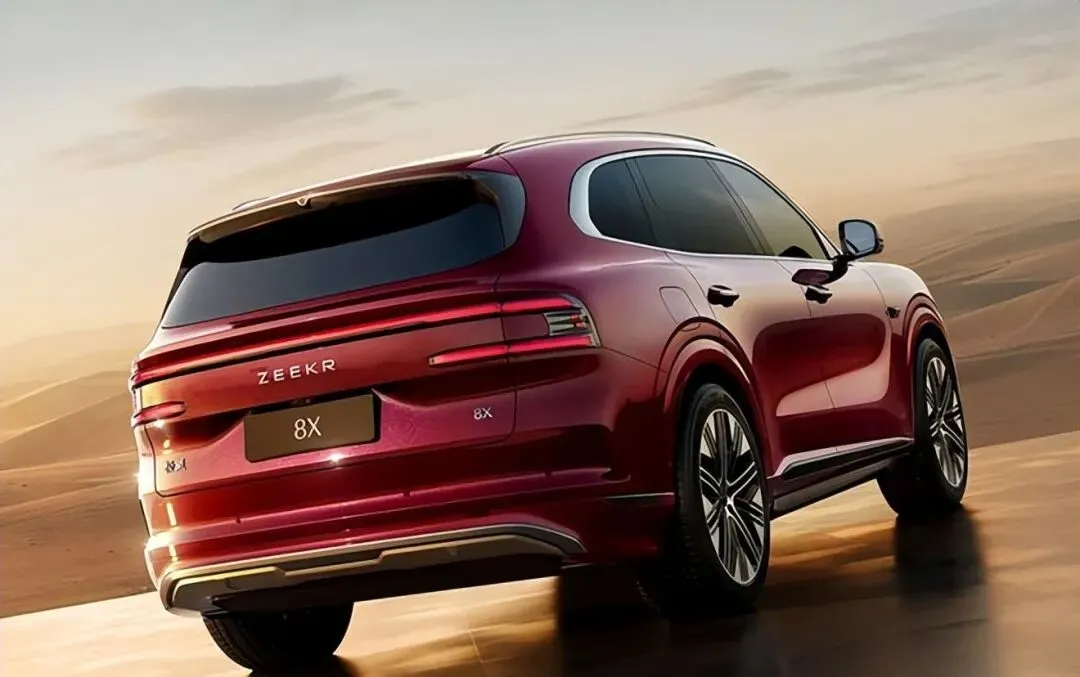 极氪大车来了,豪华市场要热闹了