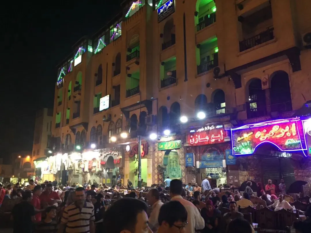 埃及哈利利集市:一千零一夜市场