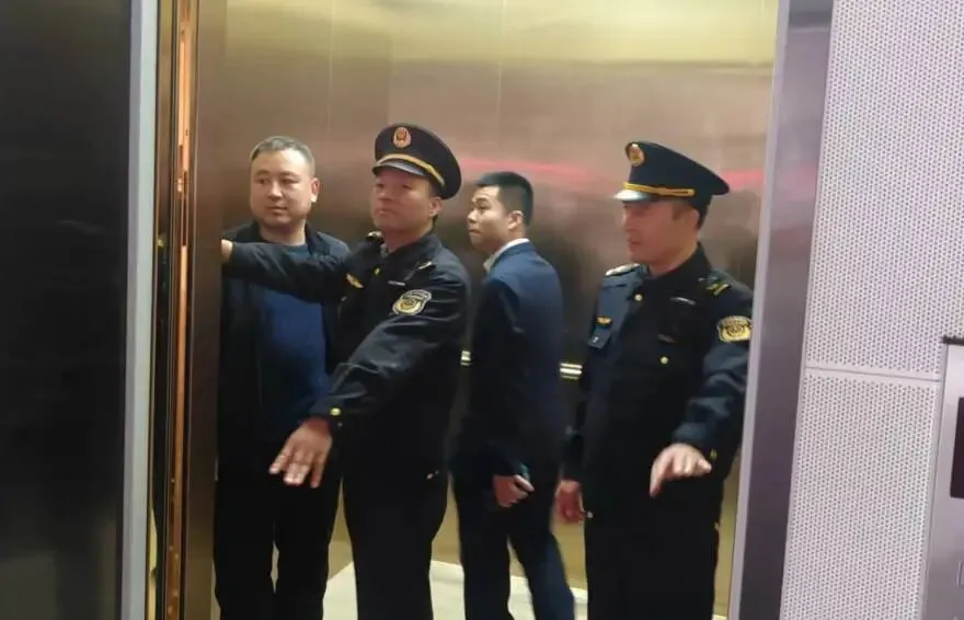 新区市场监管局护航保障2026第六届雷达未来大会