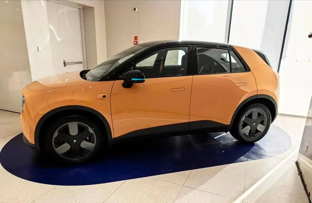 11万级纯电市场“性价比破壁者”——新款firefly萤火虫