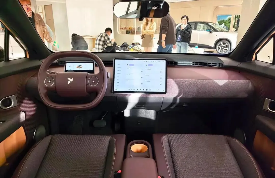 11万级纯电市场“性价比破壁者”——新款firefly萤火虫