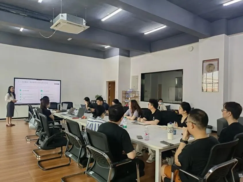 复盘促提升 聚力启新程——吉利繁星AI营销产业学院第一期项目汇报复盘会顺利召开