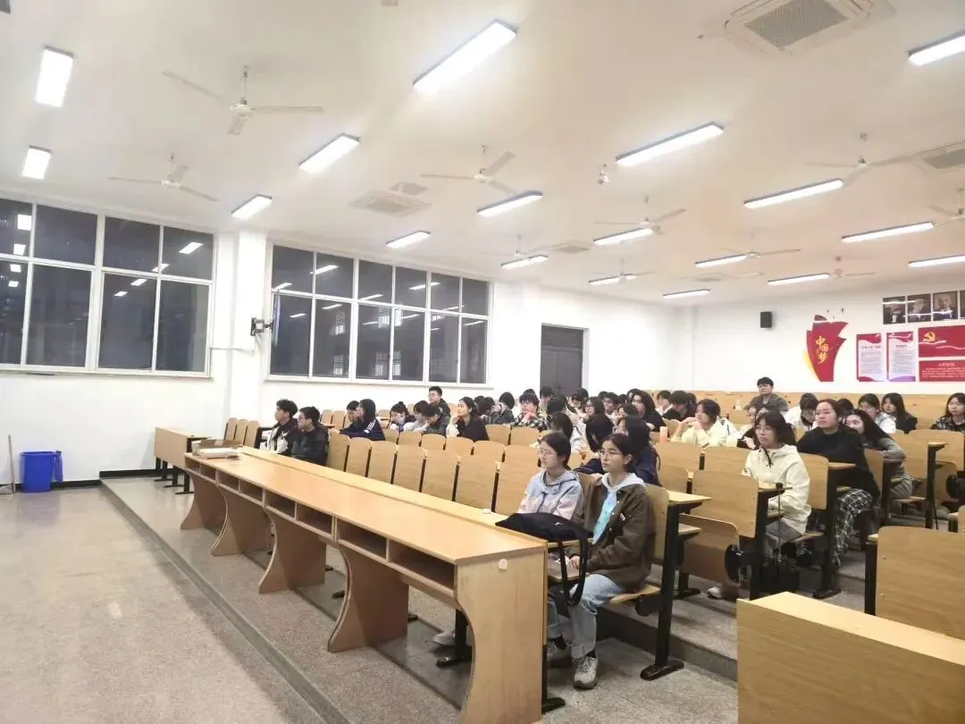 科普赋能成长,安全护航青春 | 计算机知识与网络安全知识讲座圆满举办