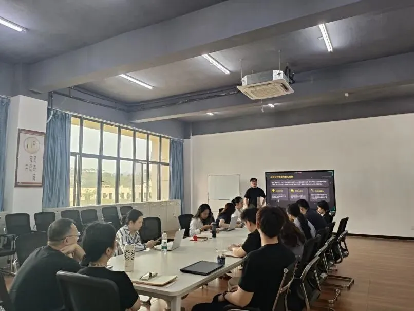 复盘促提升 聚力启新程——吉利繁星AI营销产业学院第一期项目汇报复盘会顺利召开