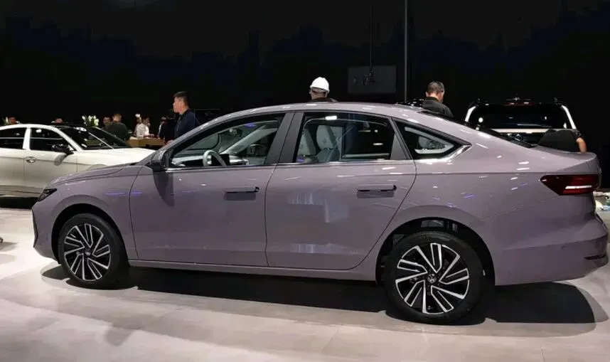 10万元以下家用车市场新格局:新能源迅猛,燃油车不退场