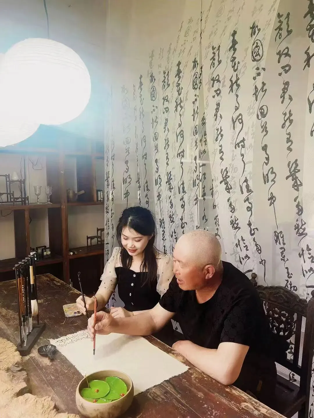 “海参市场”价格被打下来了,这个叫庞佳欣的妹子在全国火了!