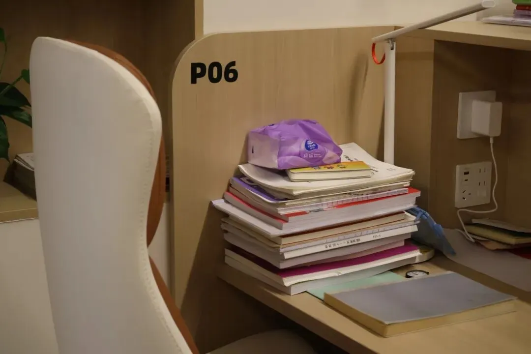 Real市场洞察 | 22岁不毕业:中国式“全职备考”正成为“后大学时期”常规人生