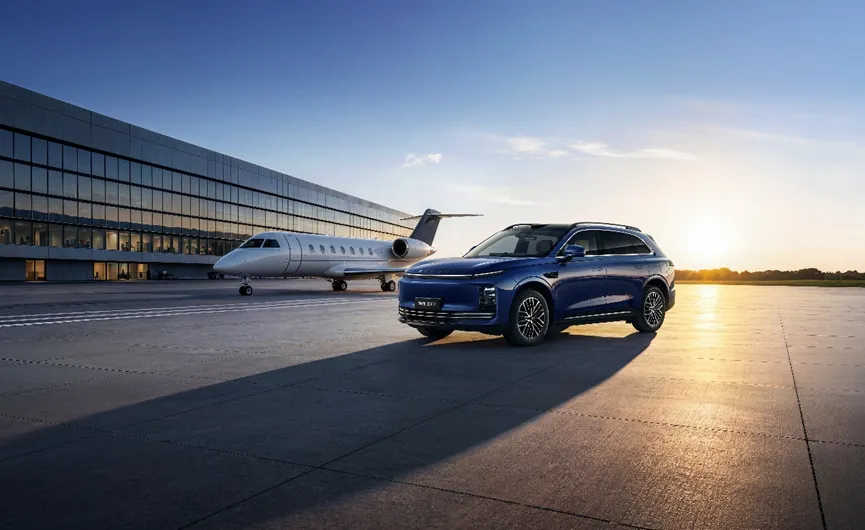 航空级标准降维家用市场,星途EX7上市,定义3.0时代性能豪华新范式