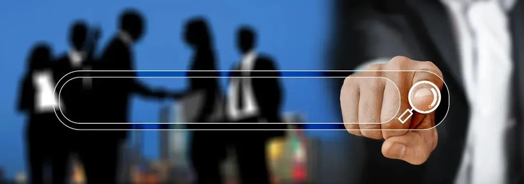 逯瑶老师丨《大客户销售商务礼仪》走进某云科技公司