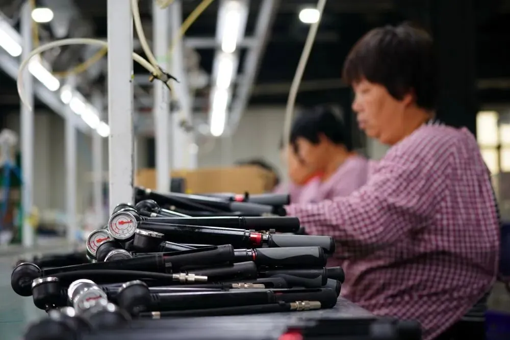 河北平乡:小小打气筒闯出国际大市场