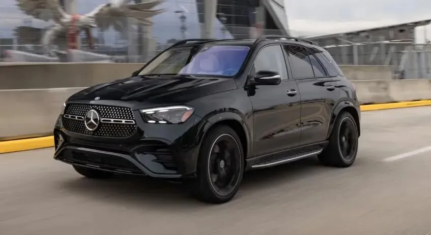 奔驰在美国市场密集发布多起召回公告,涉及多款主流车型,共计4万多辆