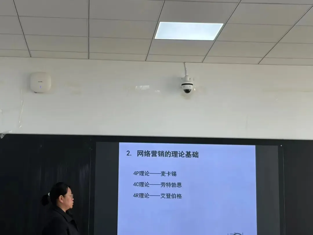从战略视角洞察商业本质,用营销思维赋能管理实践–燕山大学MBA 2025级2班《市场》课程完美收官