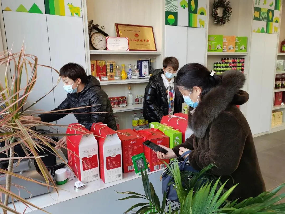 【全民营销】九三分公司:线上线下多点齐发力 掀起“双十二”销售热潮