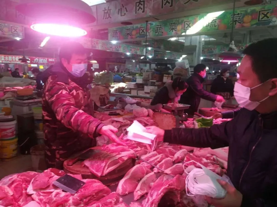 【今日蠡湖】区长陈锡伦赴蠡湖集贸市场督导检查疫情防控工作