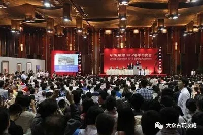 古玩市场低迷,别人恐惧我贪婪!