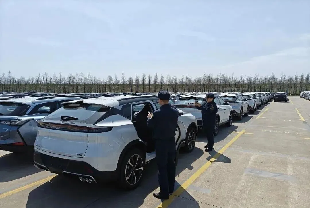 一季度滚装市场交出硬核成绩单:600000、2000000、10800!