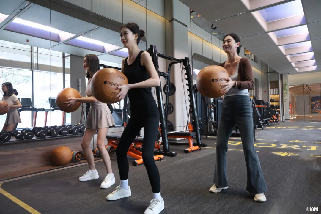 中海·时光之境营销中心暨运动主题会所盛大启幕