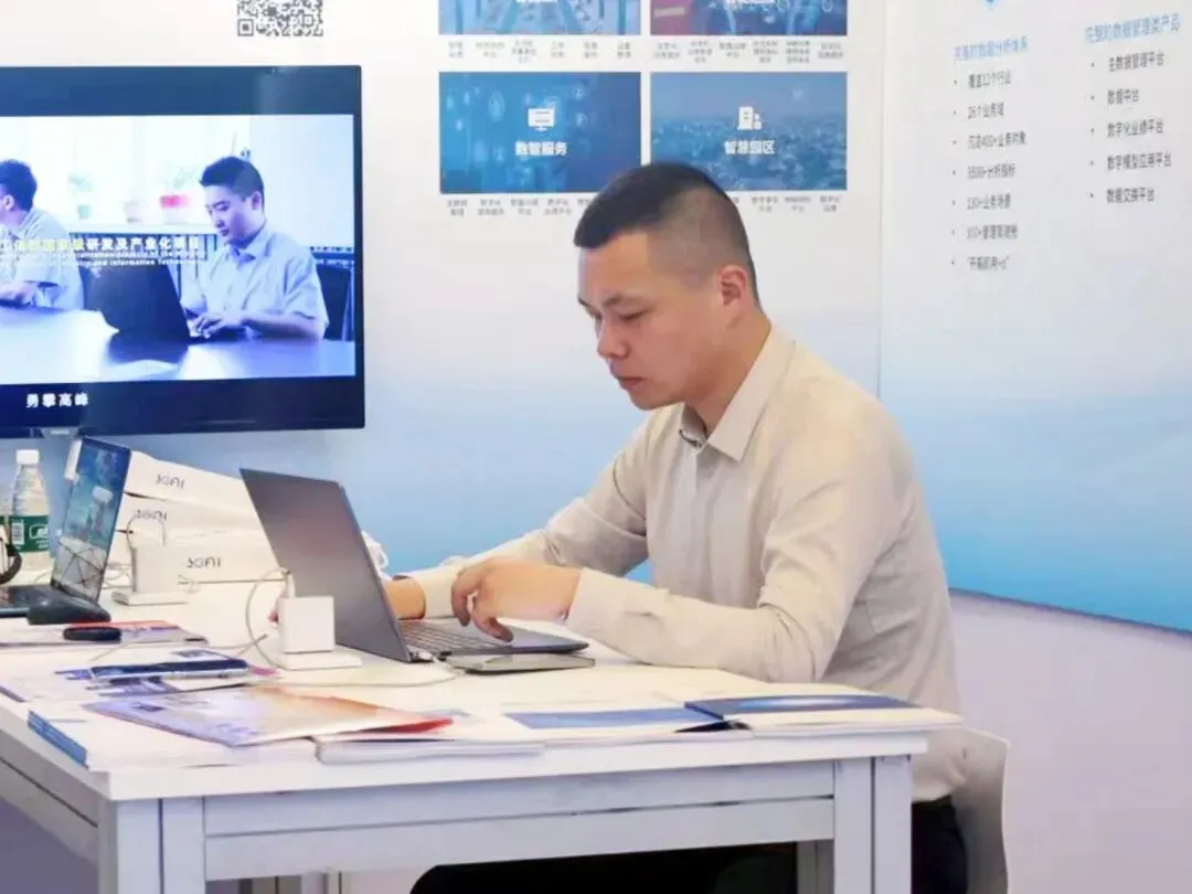 【榜样人物】从技术骨干到营销先锋——王鹏:以实干书写市场奋斗答卷