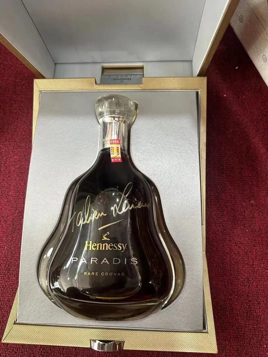 西安老酒・名酒礼品回收市场:现状与未来展望(含茅台、洋酒、拉菲等)