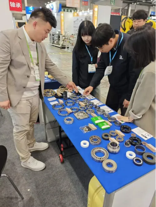 抢滩亚太市场:临清轴承“抱团”亮相韩国国际机床展