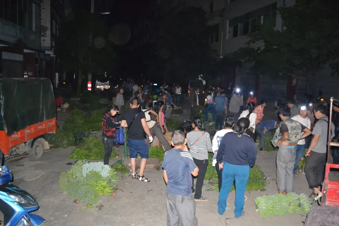 沉眠金沙江底的辉煌:大崇香蕉市场,一代人的烟火记忆