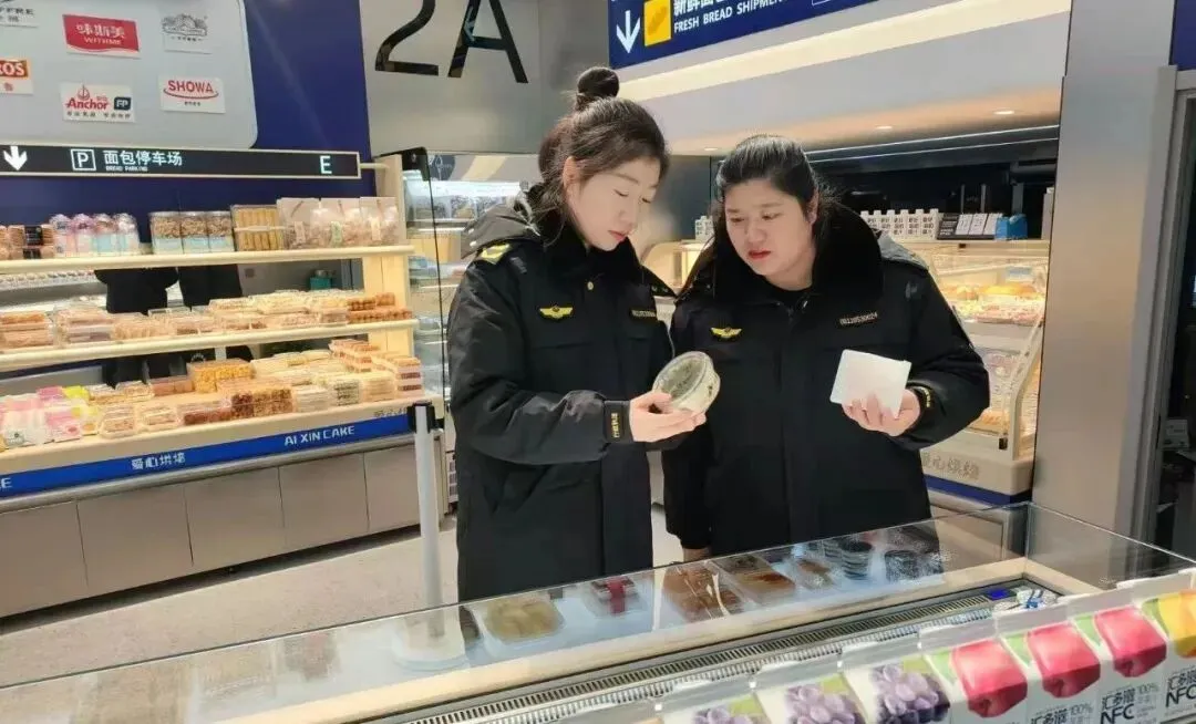 【护航双节】逊克县市场监督管理局打响两节期间食品安全保卫战