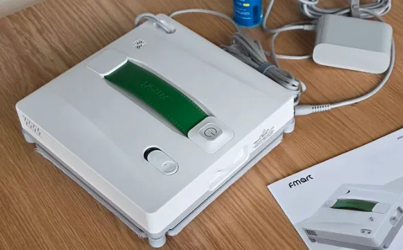 自动擦窗机器人哪款最好用?2026十款市场爆款擦窗机器人推荐,帮你精准选对款!