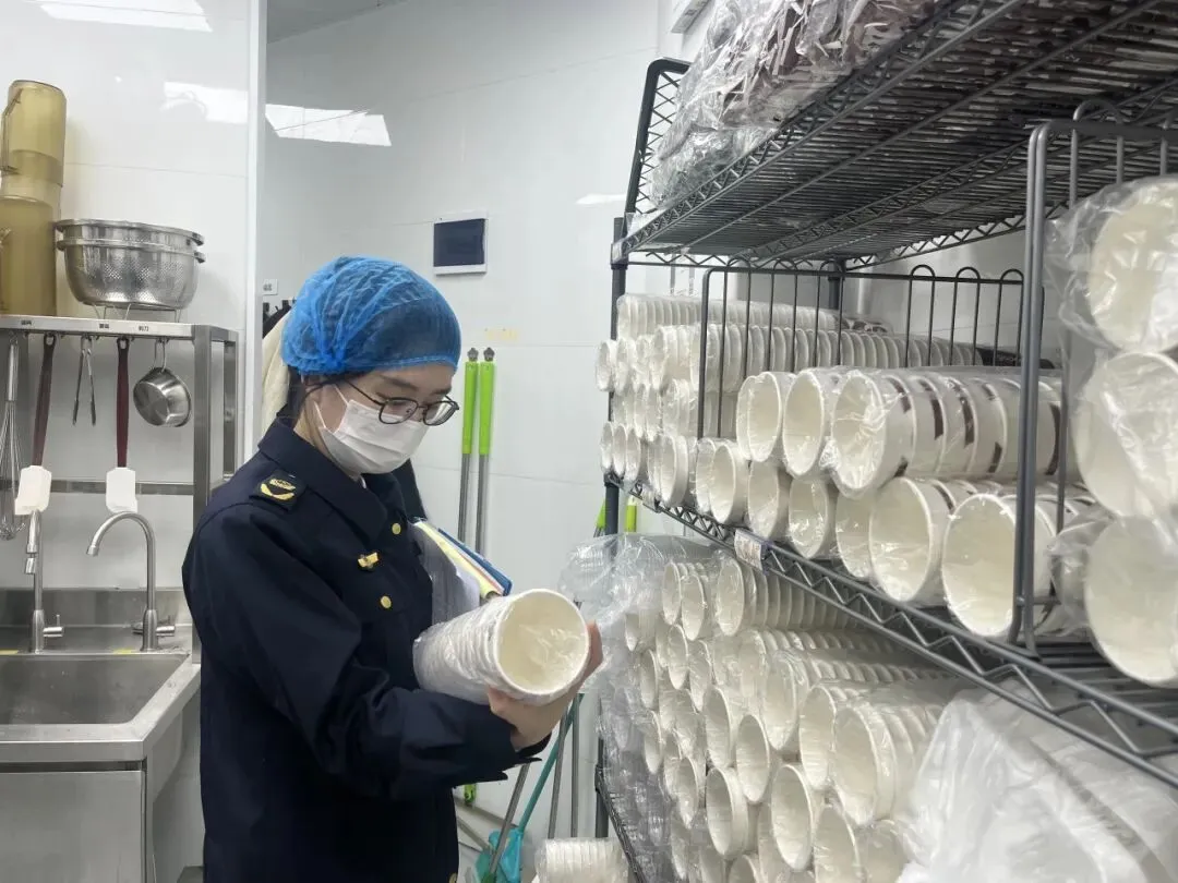 前岐市场监督管理所开展网络餐饮食品安全专项检查