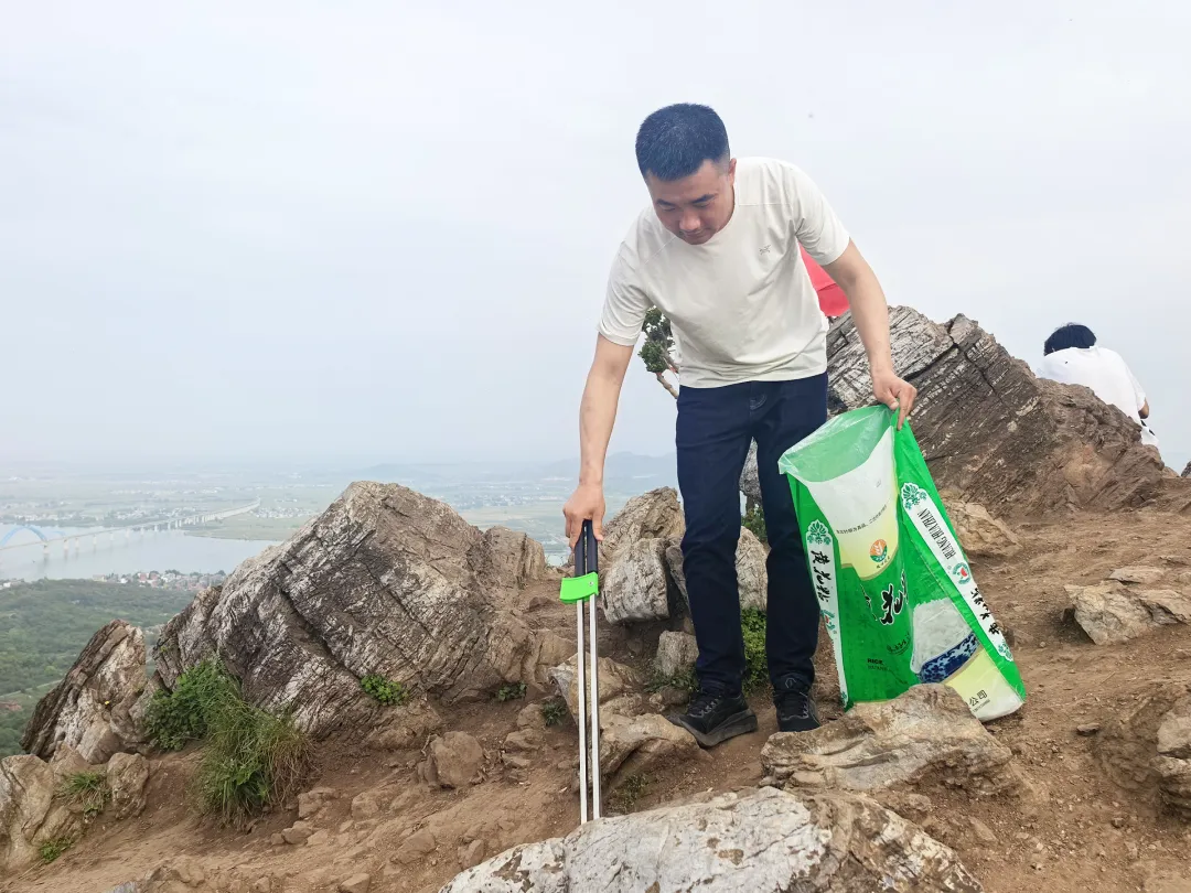 踏峰逐光,聚力同行|力生电缆营销中心扁山团建,以坚韧铸团队,以责任暖山河