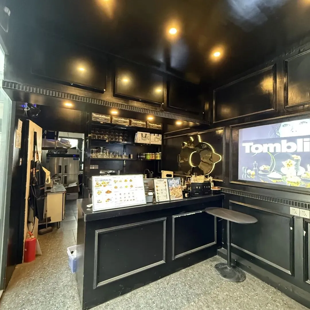 B2349——金马市场夜市纯商铺品牌炸鸡店转让