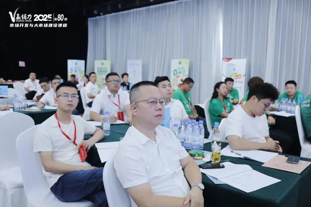 AI时代营销生死局:不会用AI,就是在给企业判“慢性死刑”