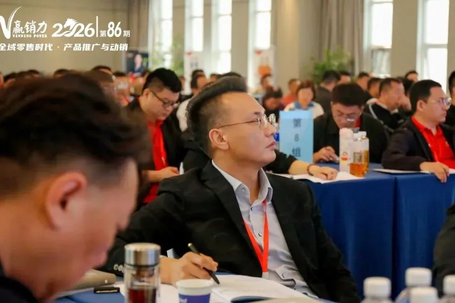 AI时代营销生死局:不会用AI,就是在给企业判“慢性死刑”