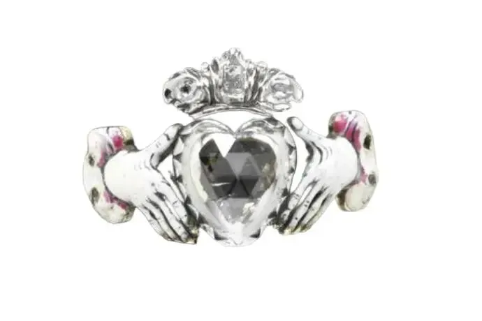 一场持续500年的“爱情营销”简史