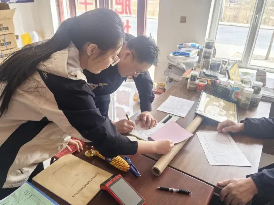 杭锦后旗市场监管局联合市计量检测中心进行抽检活动