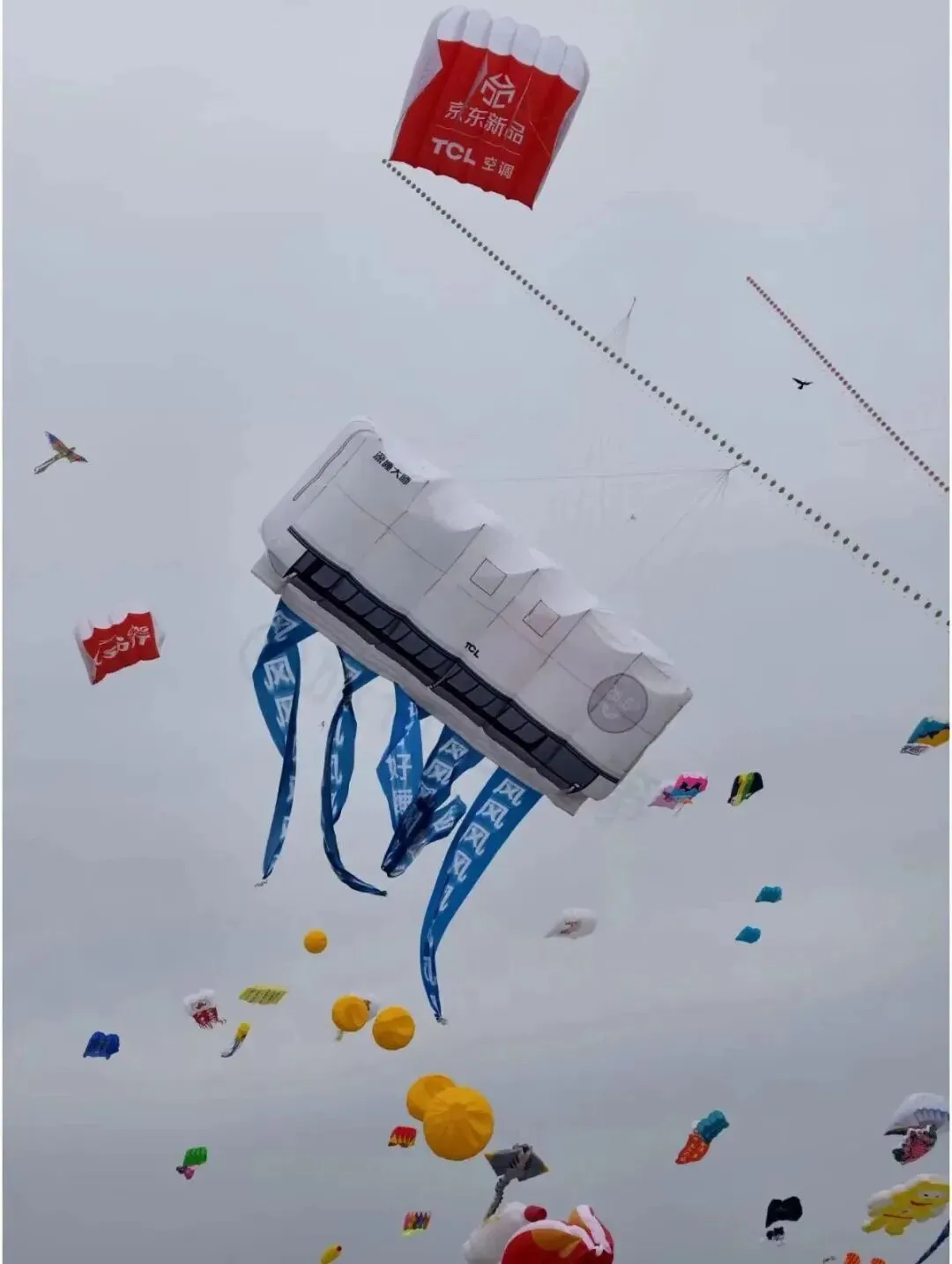 潍坊风筝节上那些有意思的显眼包营销!