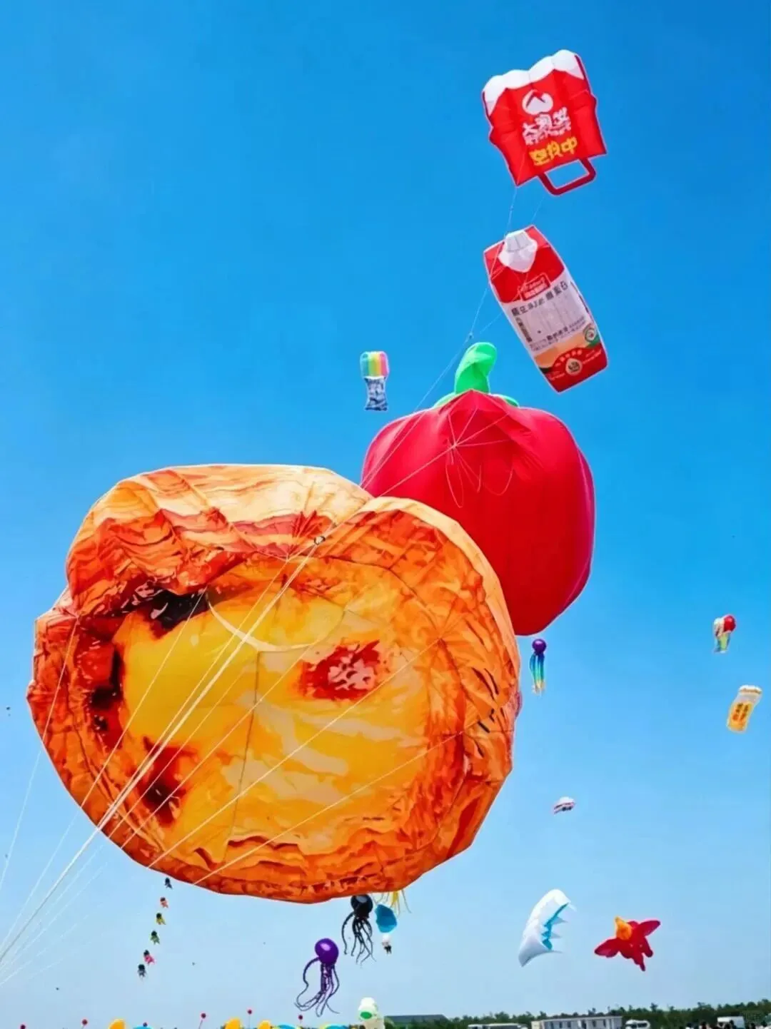 潍坊风筝节上那些有意思的显眼包营销!