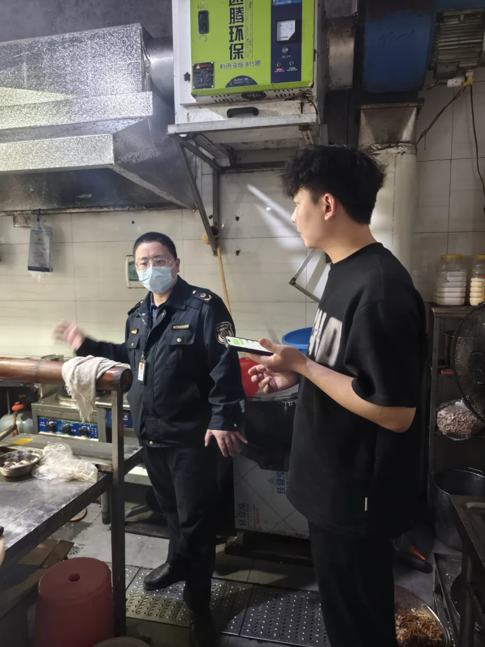 浏阳烟花携手张雪机车,市场监管全力护航“焰火经济”