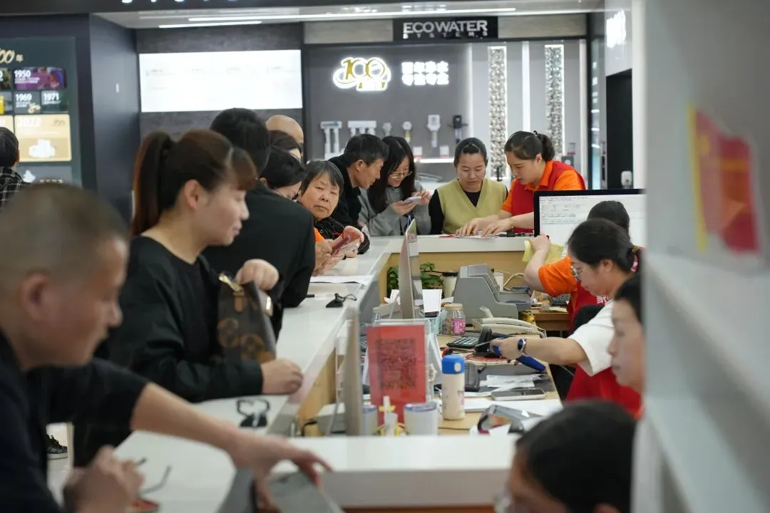 【企业风采】创新营销破局增长 标杆引领提振信心——第七届新“汇德隆之夜”活动圆满收官