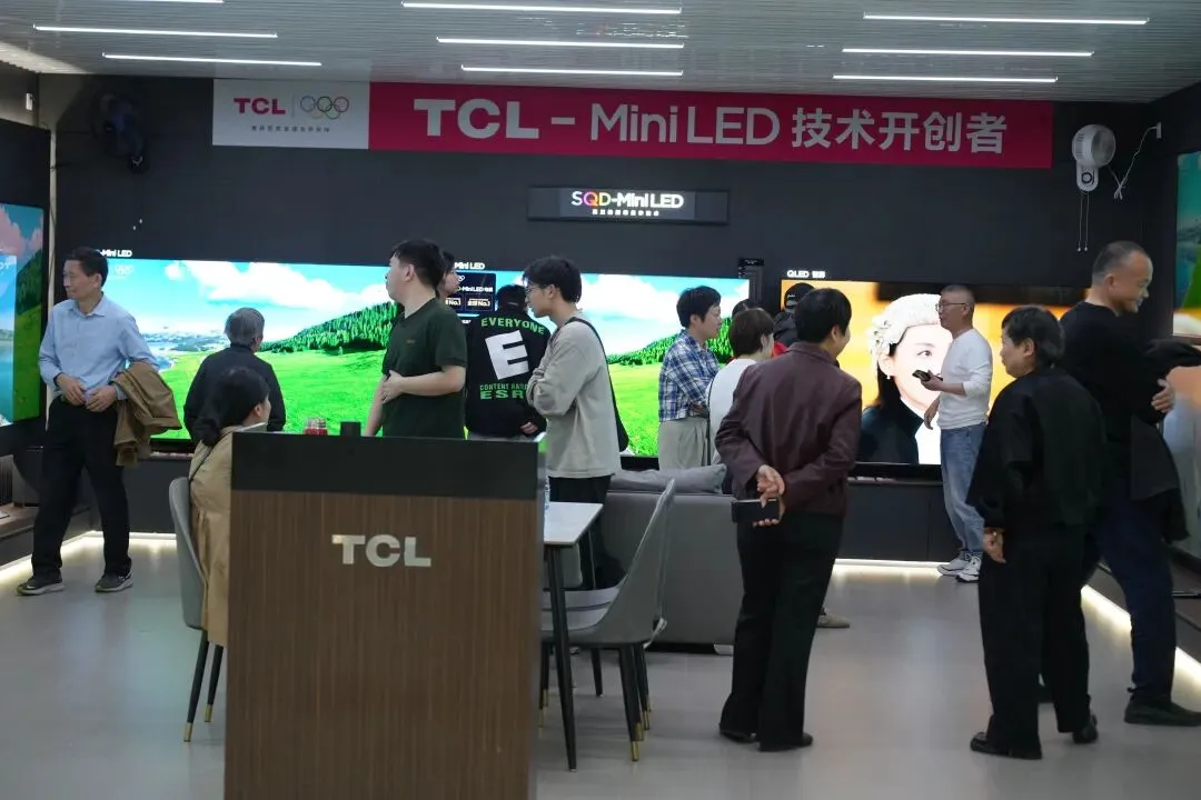 【企业风采】创新营销破局增长 标杆引领提振信心——第七届新“汇德隆之夜”活动圆满收官