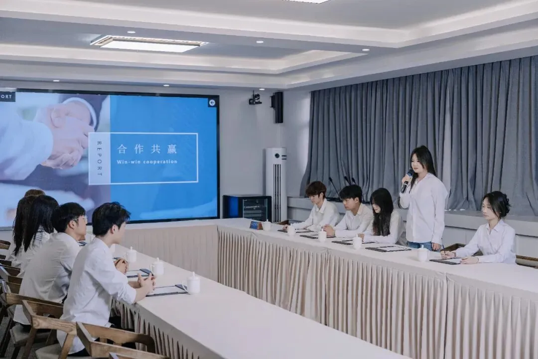 专业指南 | 市场营销:实战淬炼,名企直达,培育“懂技术、精应用”的数智精英