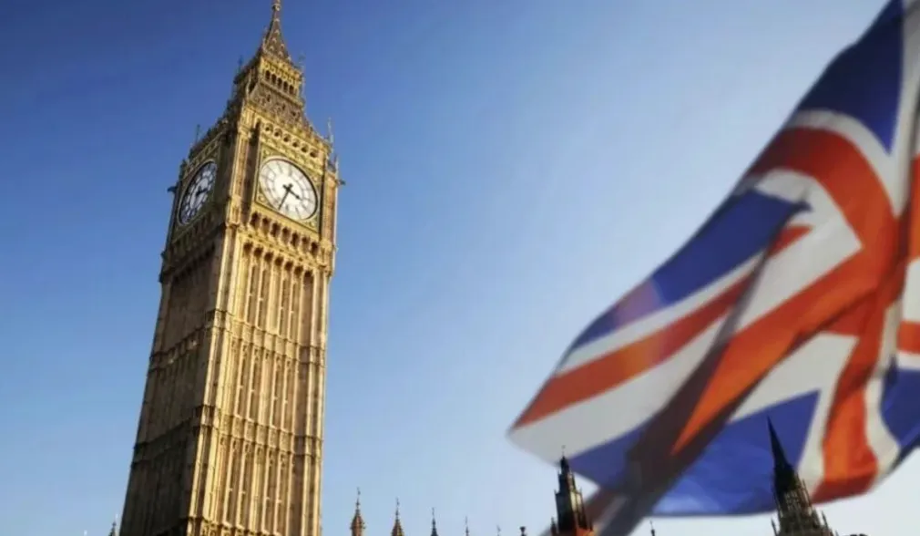 罗斯柴尔德开始卖英国大楼了!市场要变天?一场被误读的资产轮换!